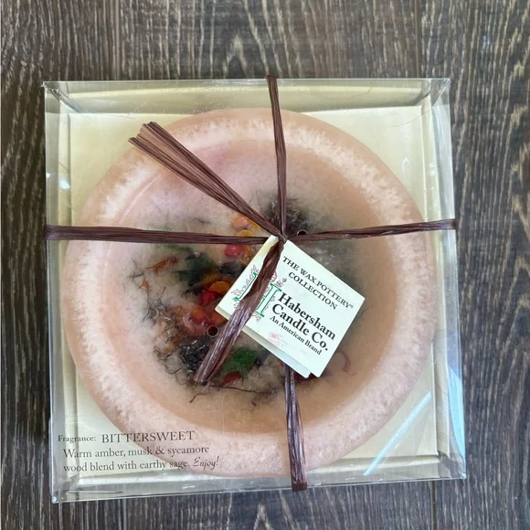 New! Habersham Candle Co. wax pottery candle vessel - Picture 1 of 2